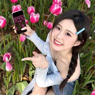 爱上小男人